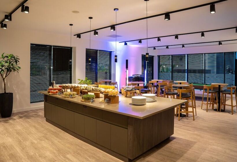 בית מלון כפרי Innside By Meliá Liverpool