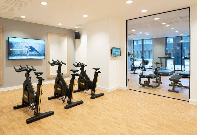 בית מלון כפרי Innside By Meliá Liverpool