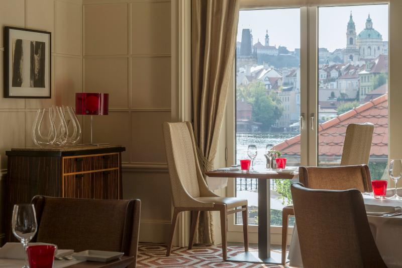 Four Seasons Hotel Prague
