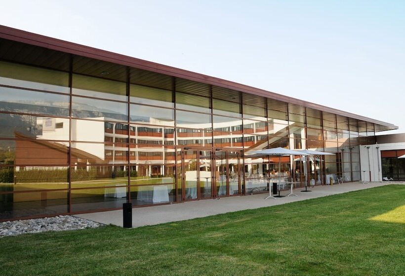 فندق Archamps Porte Sud De Geneve