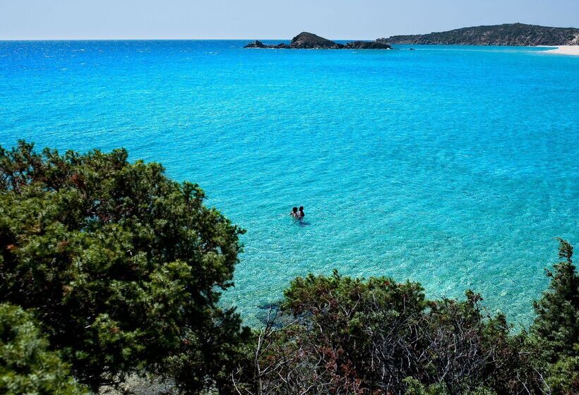 Отель Baia Di Chia Resort Sardinia, Curio Collection By Hilton