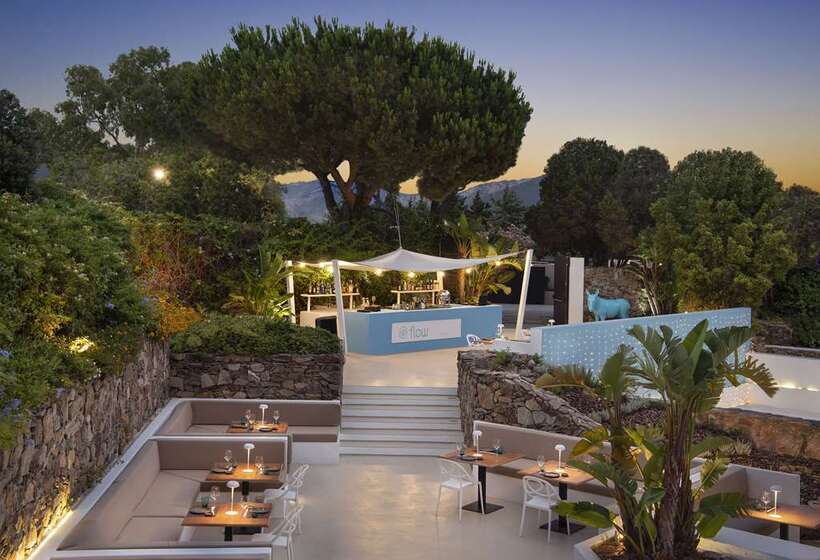 Отель Baia Di Chia Resort Sardinia, Curio Collection By Hilton
