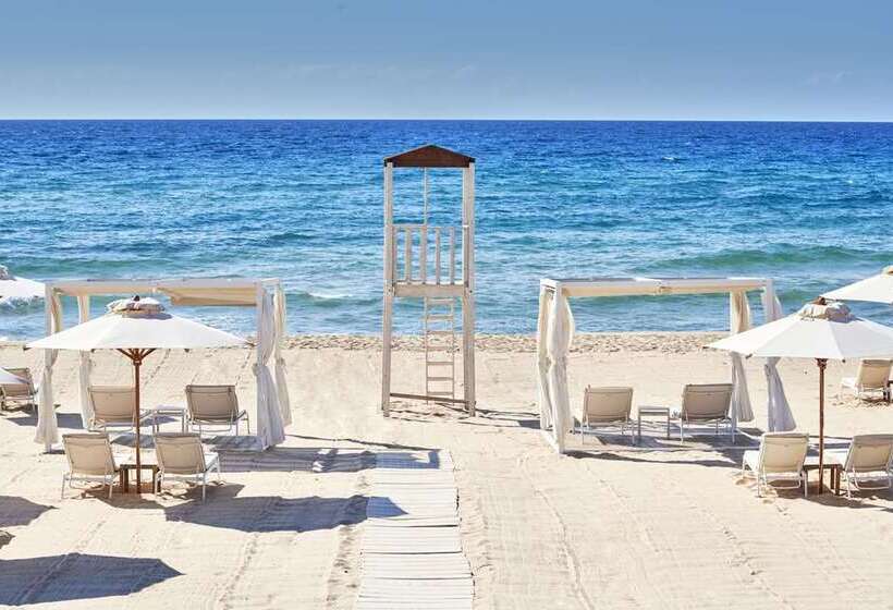 Отель Baia Di Chia Resort Sardinia, Curio Collection By Hilton
