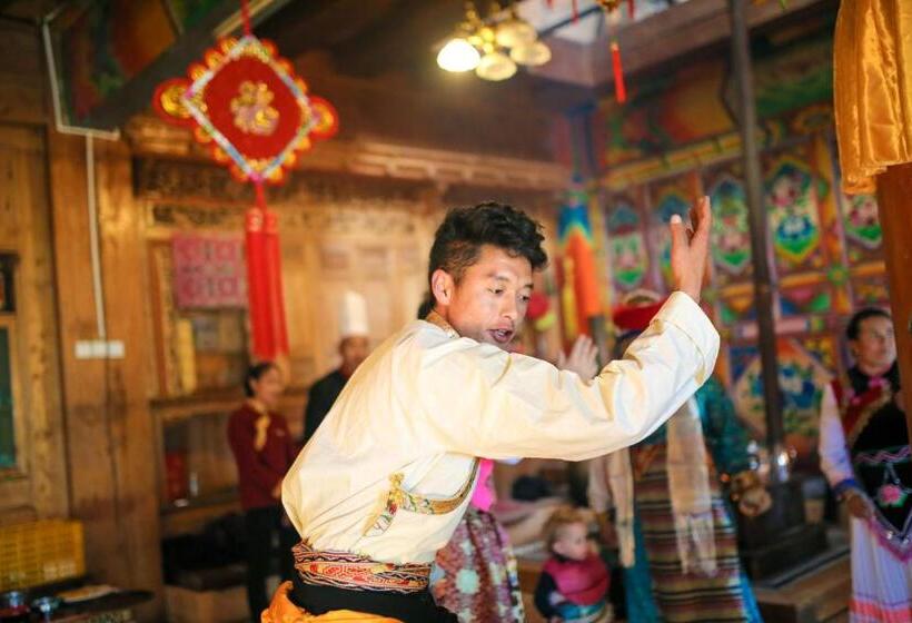 هتل Banyan Tree Ringha