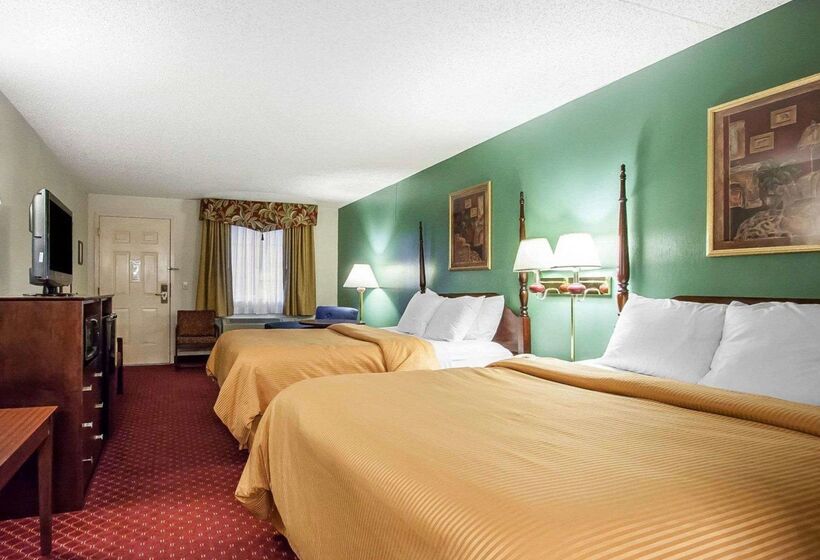 فندق Clarion Inn Branson