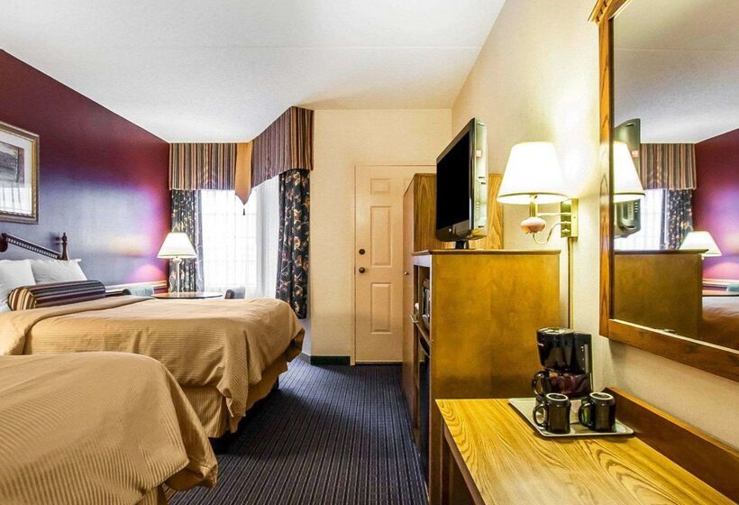 فندق Clarion Inn Branson