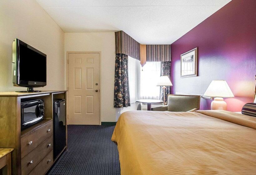 فندق Clarion Inn Branson
