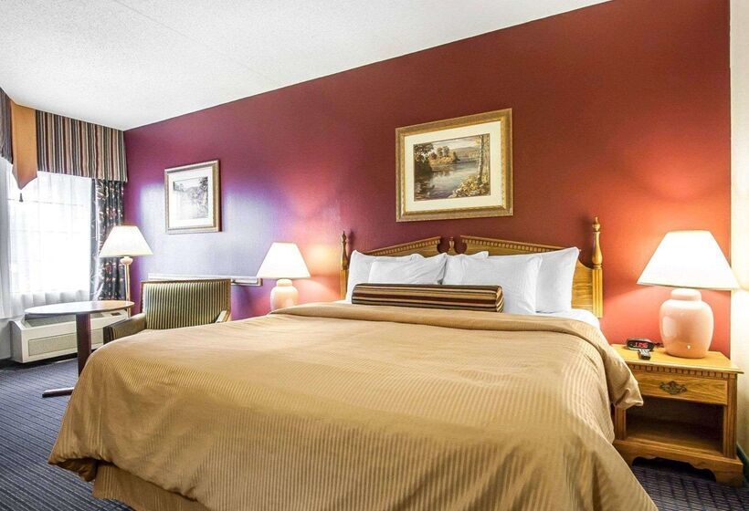 فندق Clarion Inn Branson