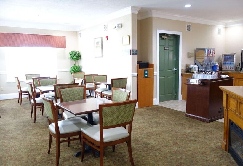בית מלון כפרי Country Inn & Suites By Radisson, Biloxi Ocean Springs, Ms