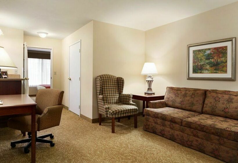 فندق Country Inn & Suites By Radisson, Big Rapids, Mi