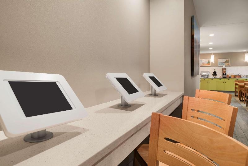 هتل Country Inn & Suites By Radisson, Duluth North, Mn