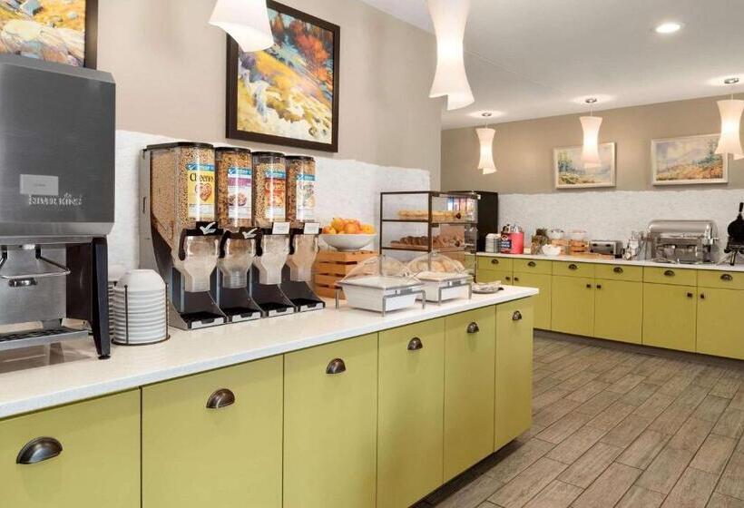 هتل Country Inn & Suites By Radisson, Duluth North, Mn