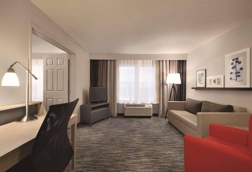 هتل Country Inn & Suites By Radisson, Galena, Il