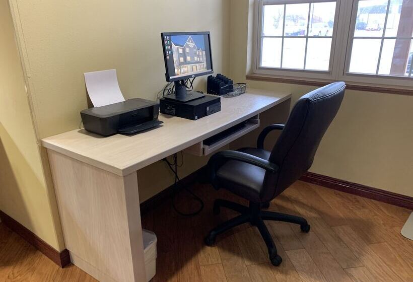 هتل Country Inn & Suites By Radisson, Kearney, Ne