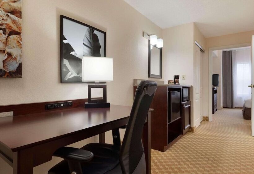 هتل Country Inn & Suites By Radisson, St. Augustine Downtown Historic District, Fl