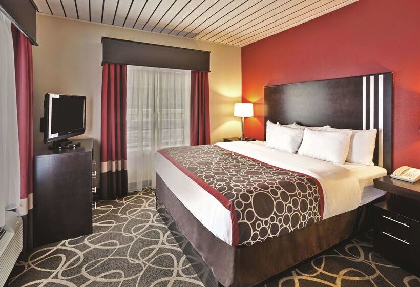 בית מלון כפרי La Quinta Inn & Suites By Wyndham Elkview Charleston Ne