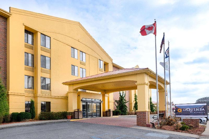 ホテル La Quinta Inn & Suites   New River Gorge National Park