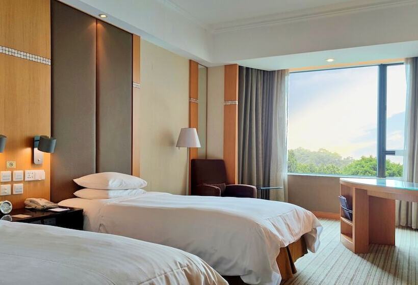 Отель New World Shunde