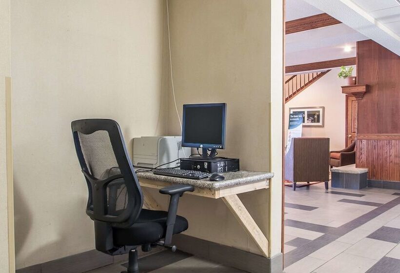 בית מלון כפרי Quality Inn & Suites East Troy I 43