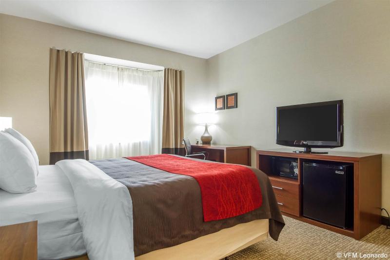 The Atrium Hotel   Sfo Airport Free!   Shuttle Bus   Parking   Wifi