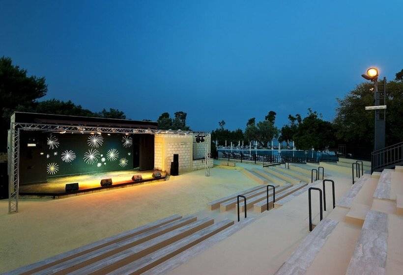 호텔 Voi  Floriana Resort
