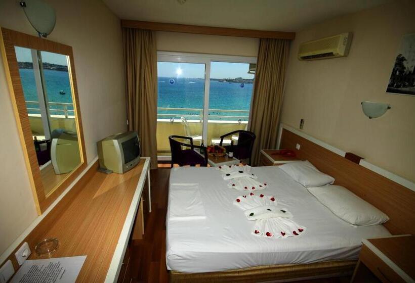 Tuntas Beach Hotel   All Inclusive