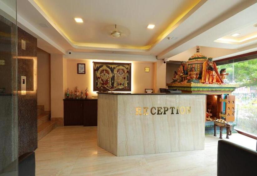 בית מלון כפרי Nakshatra Inn Vl Tuticorin