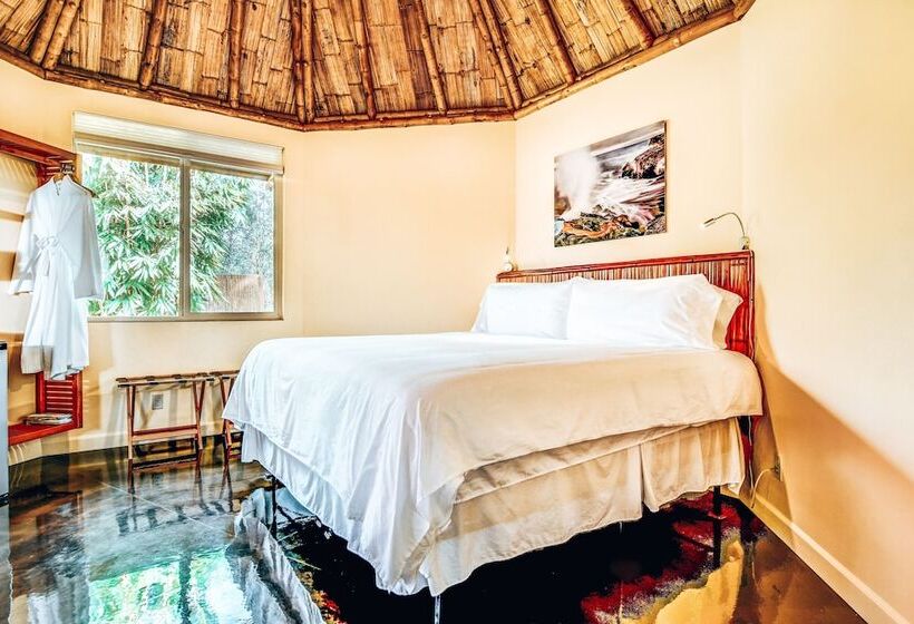 צימר Volcano Eco Retreat By Heart Core Hotels   Adults Only