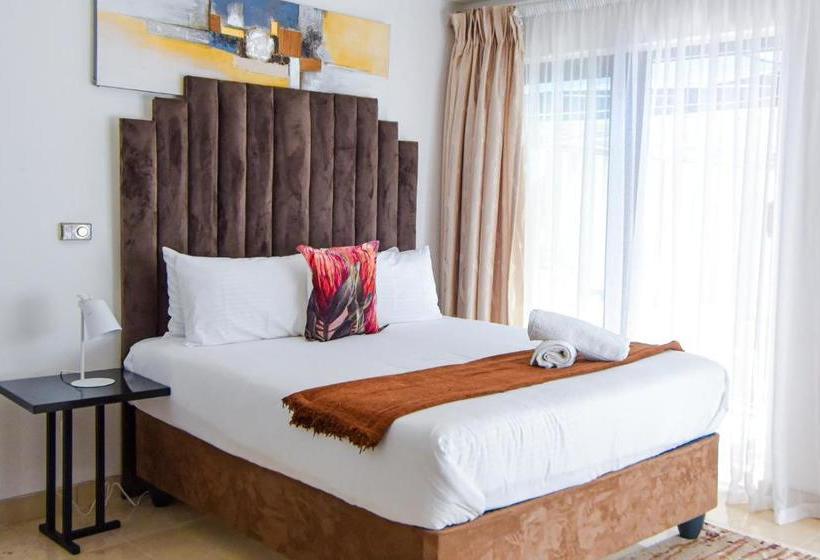 פנסיון 112 On Kloof Guesthouse