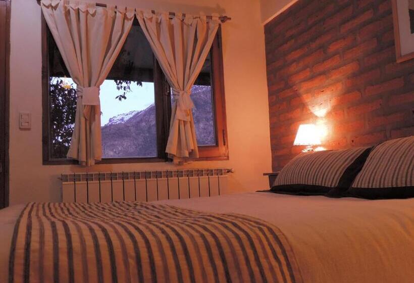 فندق صغير Hosteria El Hoyo