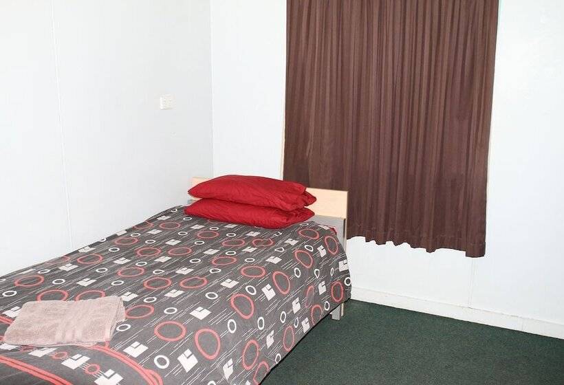 فندق Irish Club Accommodation