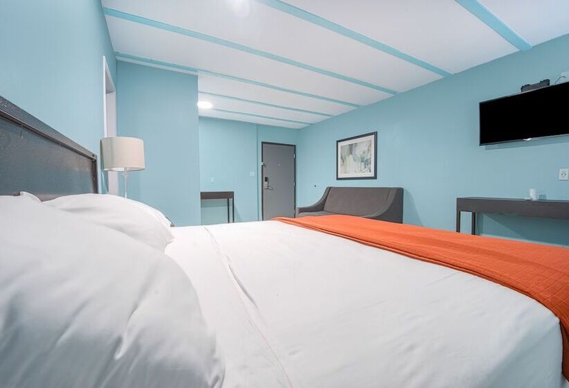 هتل Rodeway Inn & Suites North Hollywood Burbank Airport   Universal Area