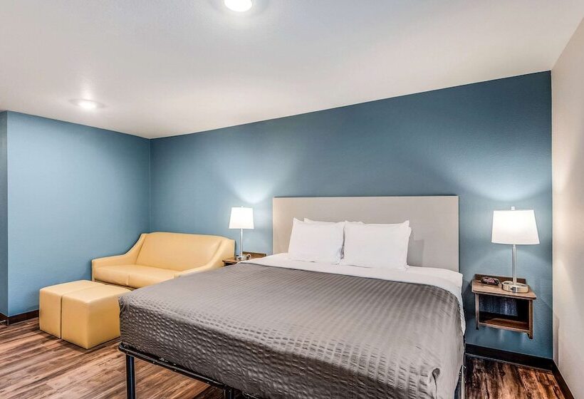 هتل Woodspring Suites West Des Moines
