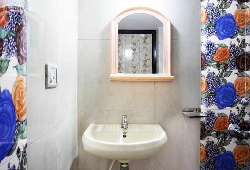 پانسیون Santana Guest House