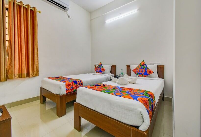 هتل Fabexpress Pas Residency   Nr Marina Beach & Mahatma Gandhi Monument