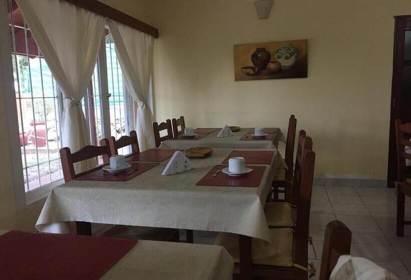 הוסטל La Casona  Bv Hoteles