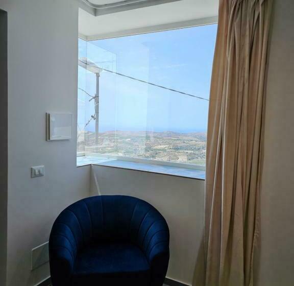 تختخواب و صبحانه Antico Borgo Dei Templi