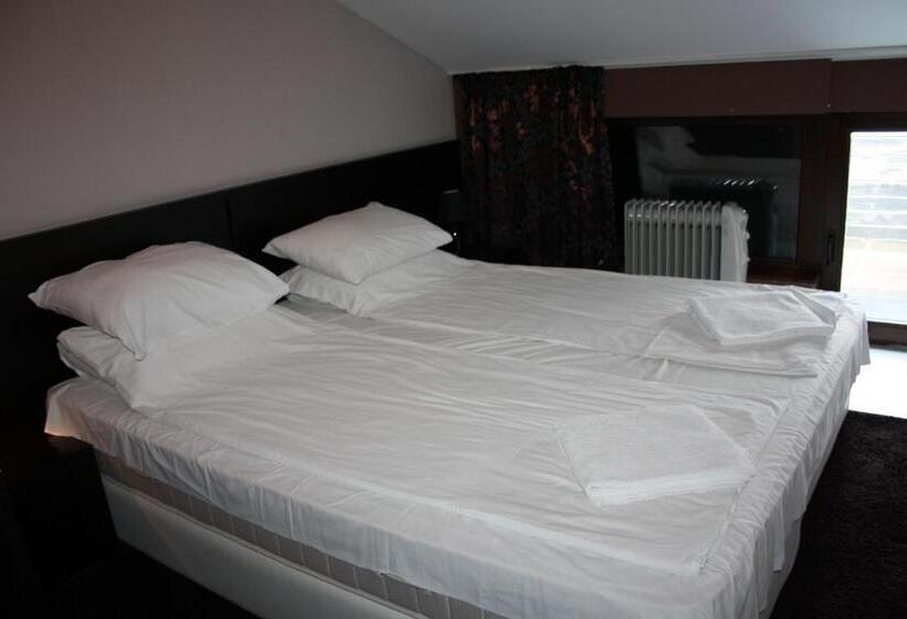 Hotel Saint Sofia Guest House къща за гости