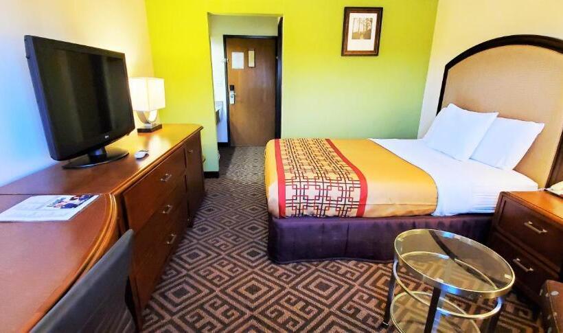 汽车旅馆  Travel Inn And Suites  Sikeston Miner I 55 Exit 67