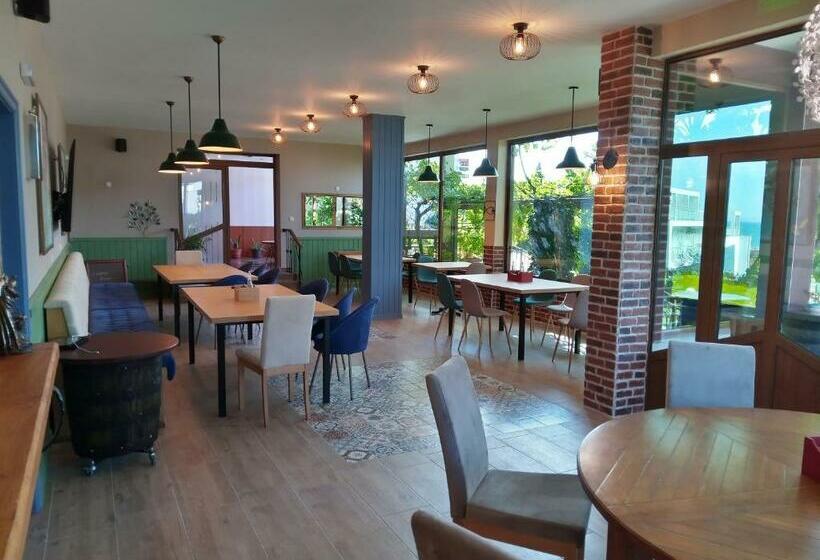 پانسیون St. George Guest House