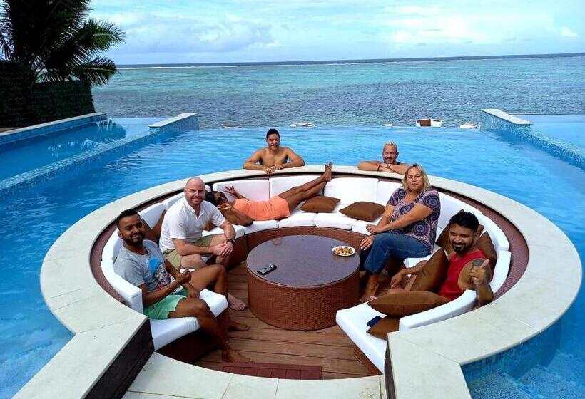 استراحتگاه Maui Palms