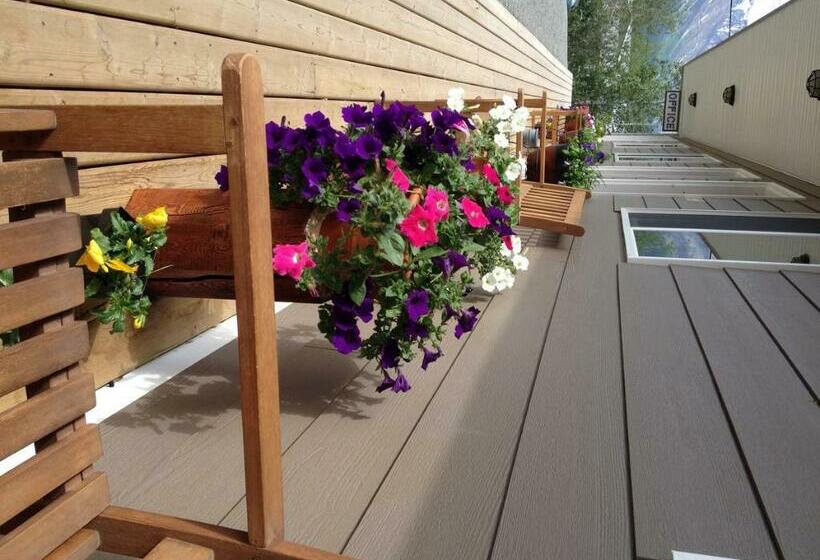 فندق Parkside Inn