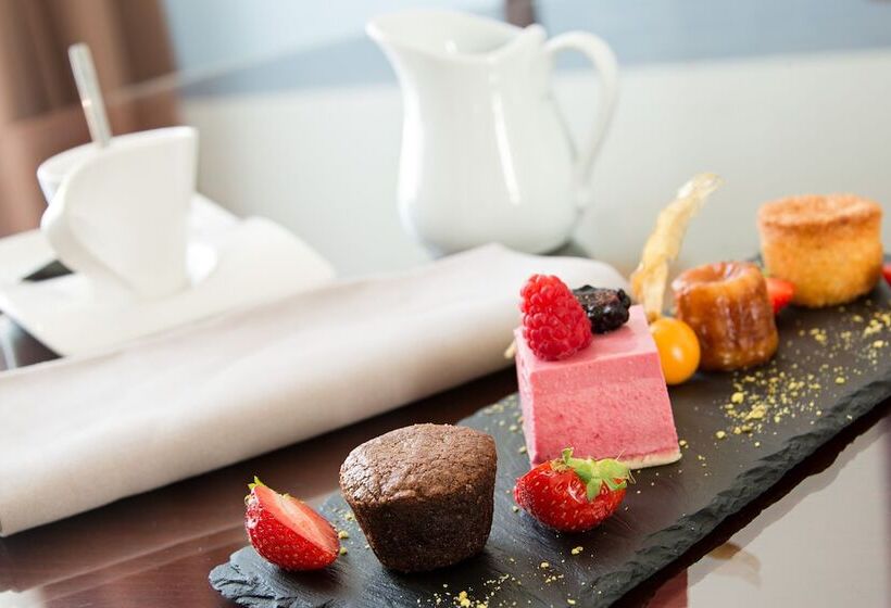 هتل Alliance Lille Couvent Des Minimes