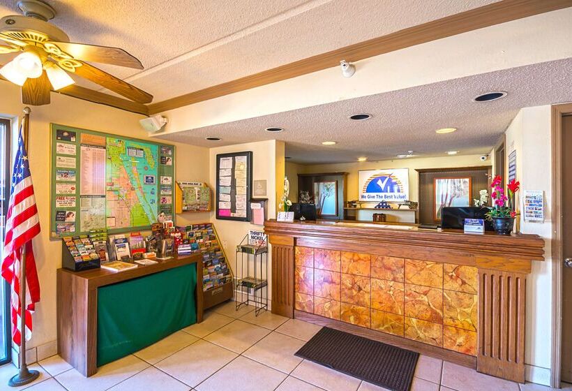 هتل Americas Best Value Inn & Suites Melbourne
