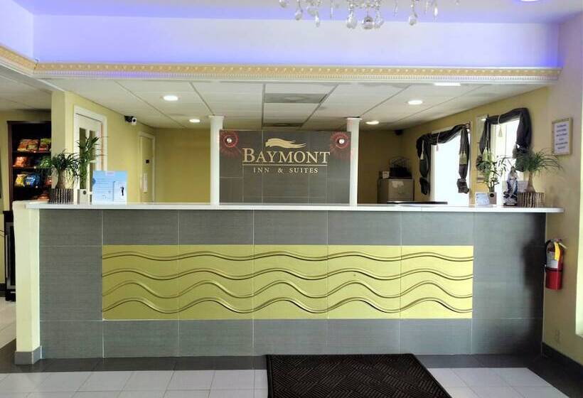 בית מלון כפרי Baymont By Wyndham Walterboro