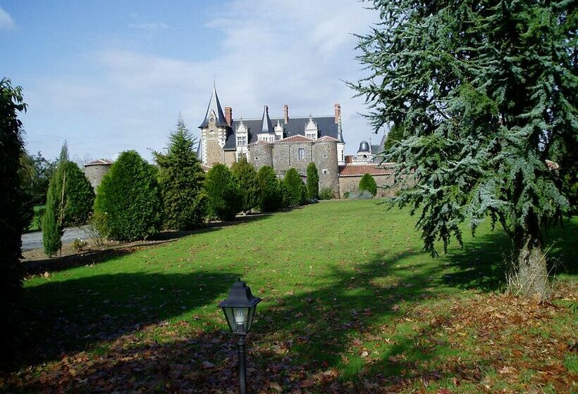 فندق Château De La Colaissière