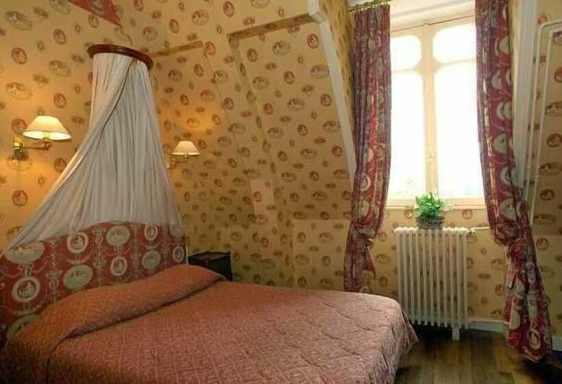 בית מלון כפרי Château De L Aubrière   Teritoria