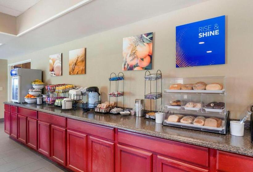 Отель Comfort Inn & Suites Christiansburg I 81