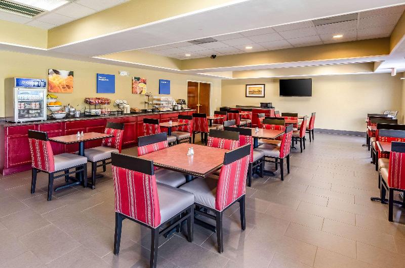 Отель Comfort Inn & Suites Christiansburg I 81