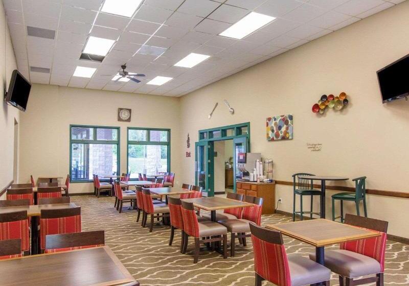 هتل Comfort Inn & Suites Deadwood